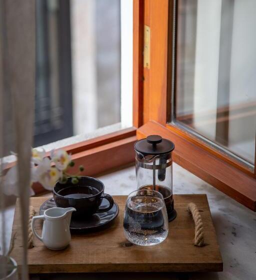 اتاق لوکس با چشم‌انداز دریا, Vita Suites Karakoy