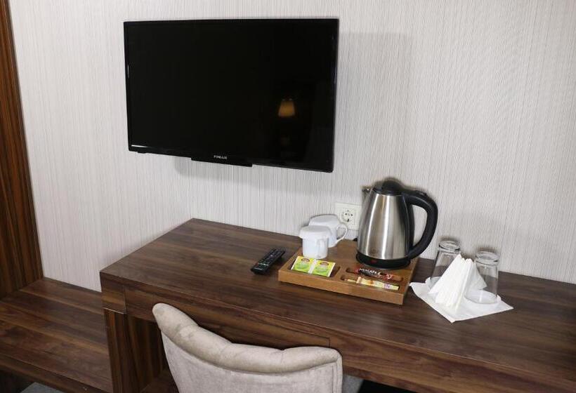 اتاق لوکس با چشم‌انداز دریا, Vita Suites Karakoy