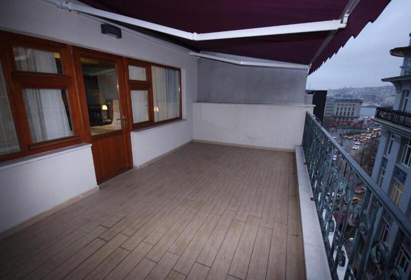 اتاق لوکس با چشم‌انداز دریا, Vita Suites Karakoy