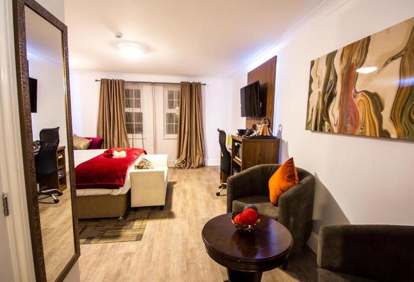 Номер Superior, Trivelles Gatwick Hotel & Airport Parking