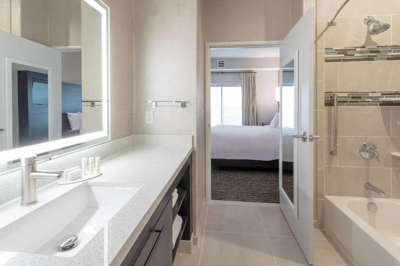 스위트 킹사이즈 침대, Residence Inn By Marriott St. Cloud