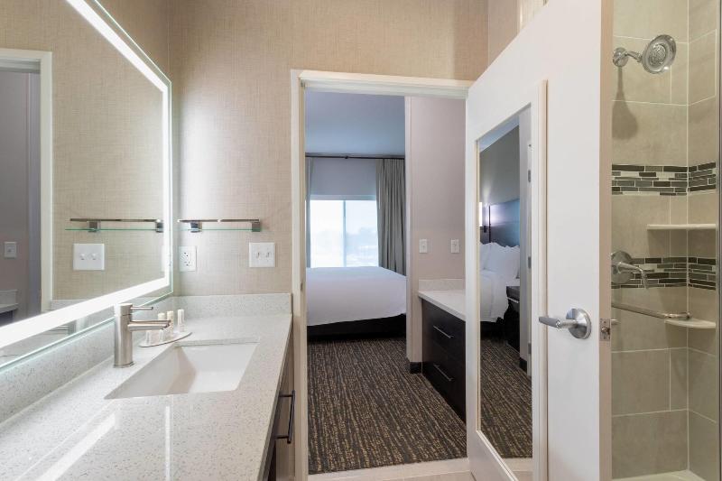 스위트 킹사이즈 침대, Residence Inn By Marriott St. Cloud