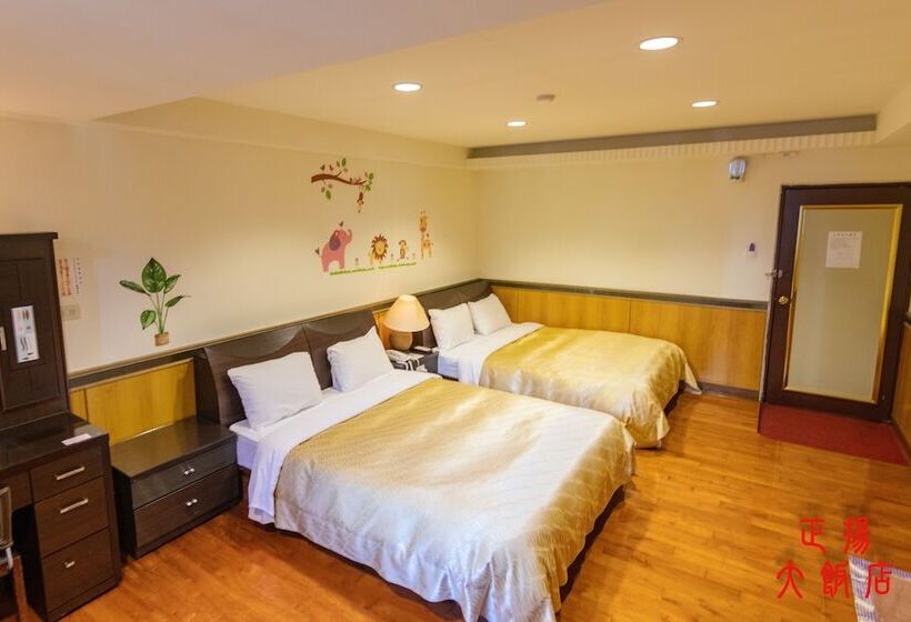 Economy Quadruple Room, Jenq Yang Hotspring