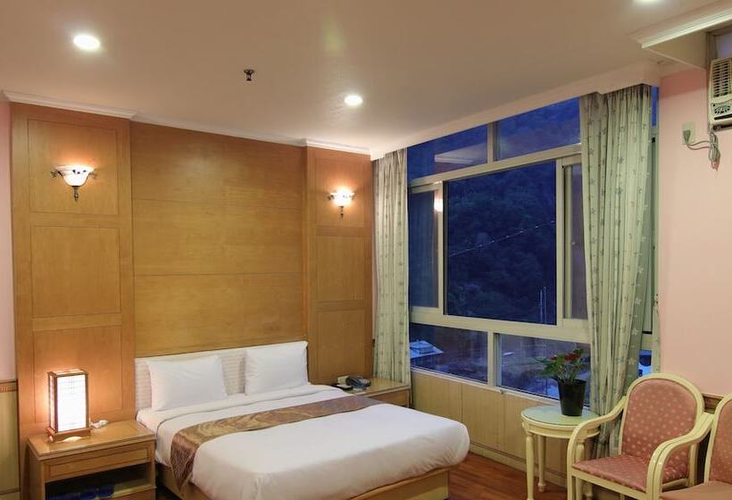 اتاق استاندارد, Jenq Yang Hotspring