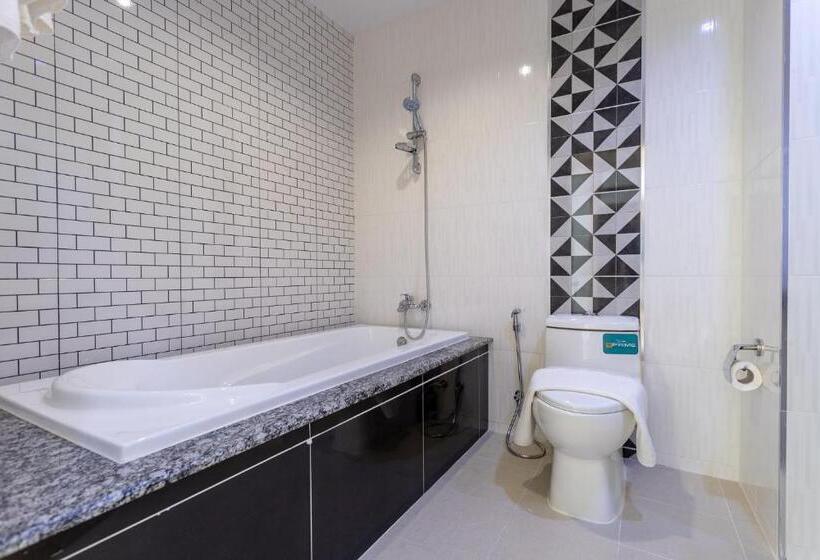 Номер Superior, O2 Hotel Lopburi