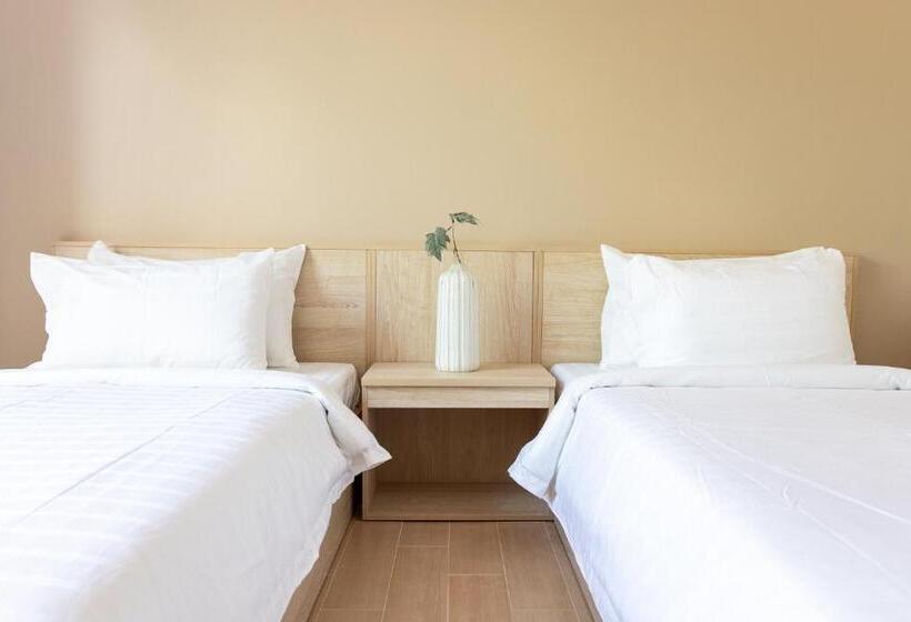 Номер Superior, O2 Hotel Lopburi
