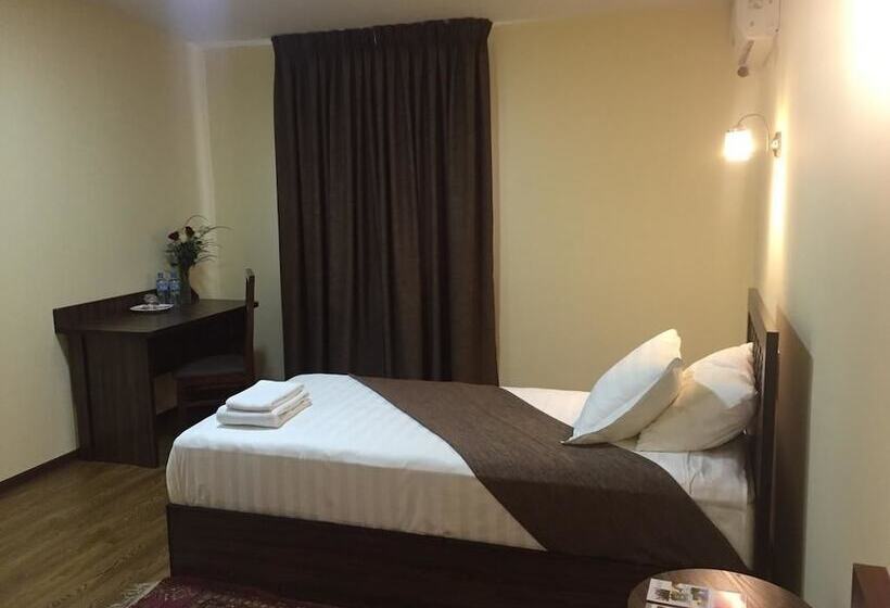 수피리어 룸, Jipek Joli Inn