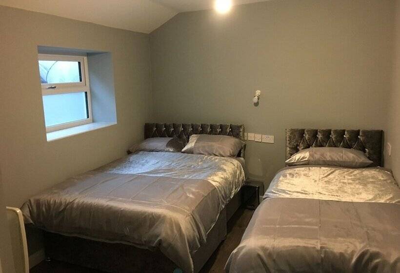 Семейный Номер, Brownlows Inn