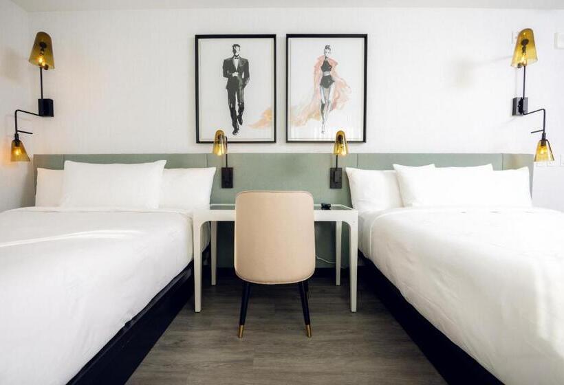 带2个双人床的标准工作室, The Godfrey Hotel Hollywood