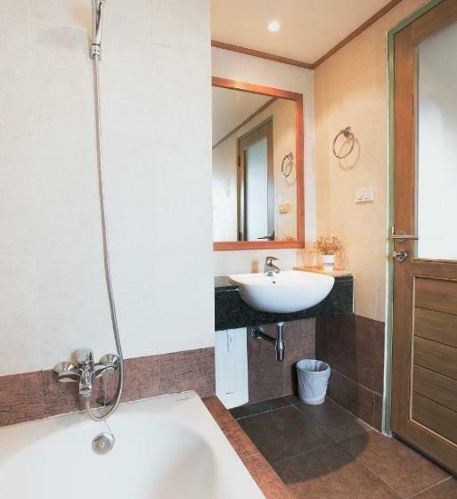 Номер Deluxe Кровать Кинг, Green Residence Ayutthaya   Sha Certified