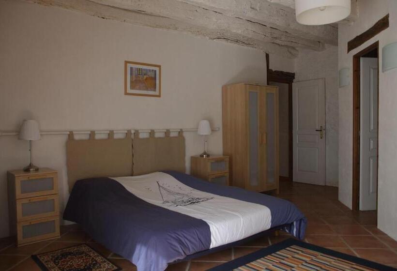 Номер Deluxe, Les Tours De Bombel