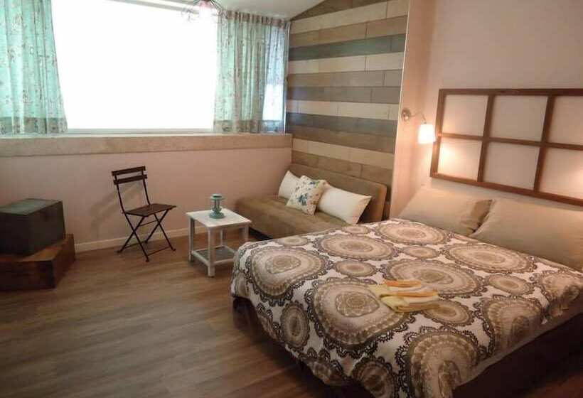 اتاق استاندارد, Fun House Spa B&b