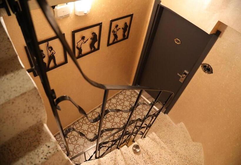 Standard Room, Taksim Heavenist