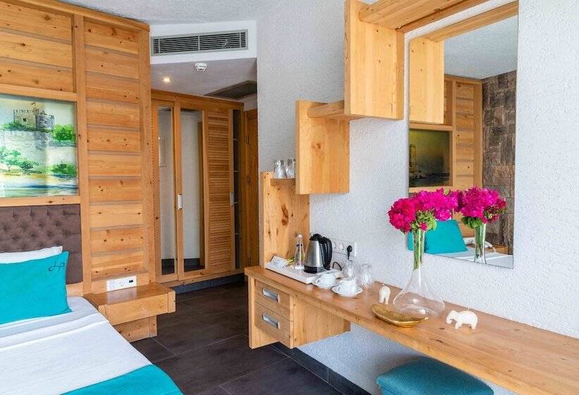 １ベッドルームのデラックスアパートメント, Herodot Beach Otel Bodrum