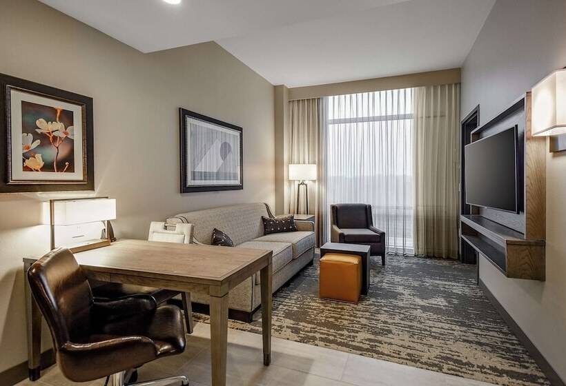 Люкс Премиум, Embassy Suites By Hilton Jonesboro Red Wolf Convention Center
