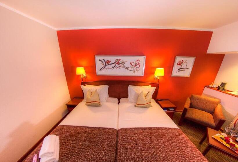 Номер Стандарт, City Lodge Hotel Sandton, Morningside