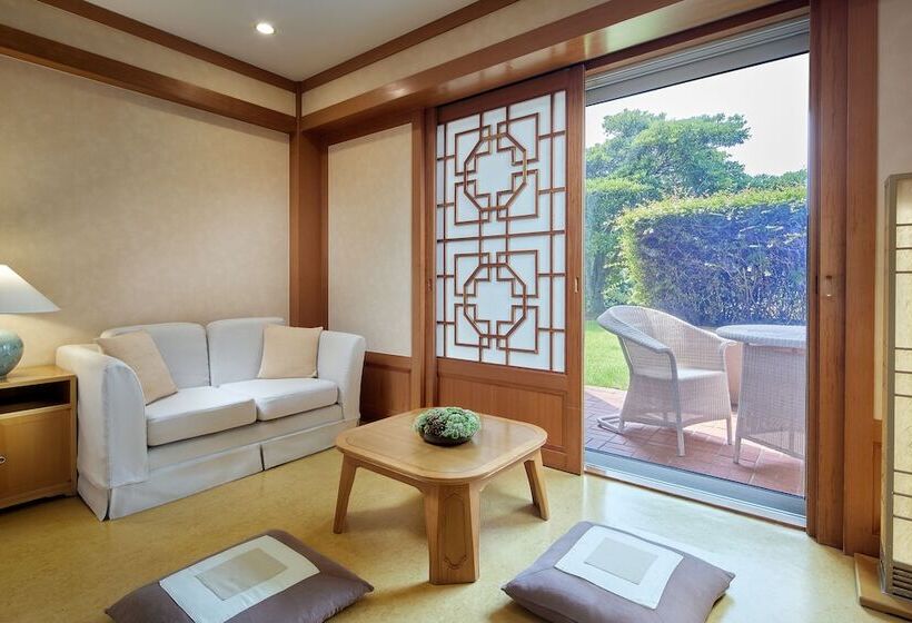 Номер Премиум Вид на Сад, The Shilla Jeju