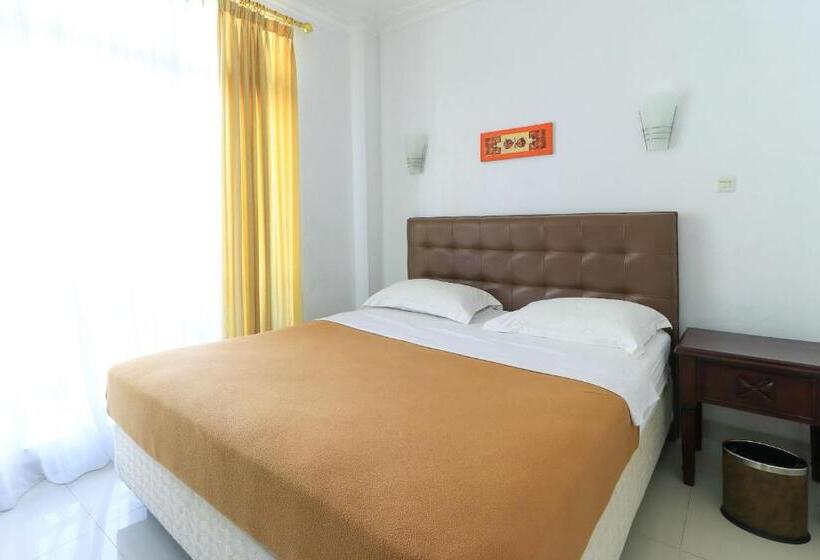 اتاق لوکس, Ge Jacmart Homestay Makassar