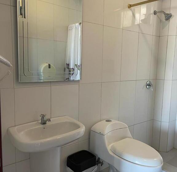 اتاق استاندارد, Hostal Carliza