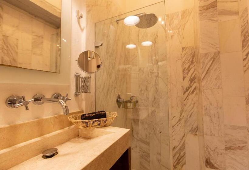 اتاق لوکس چهار تخته, Leones De Alba Hotel Boutique