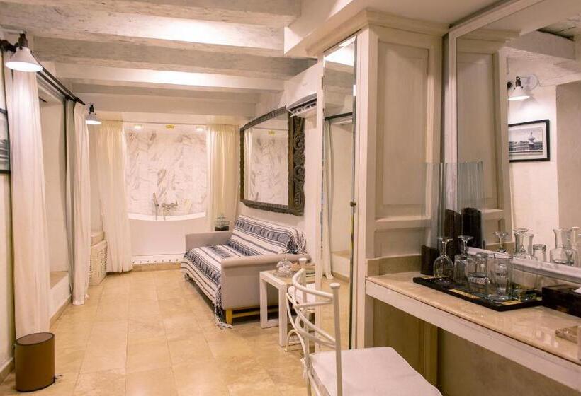 سوئیت با تخت بزرگ, Leones De Alba Hotel Boutique