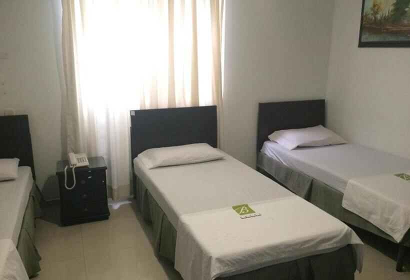 Номер Стандарт Трехместный, Bucaramanga Plaza