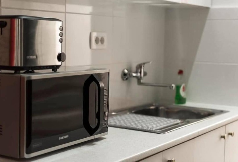 اتاق استاندارد, Kumba Hostel
