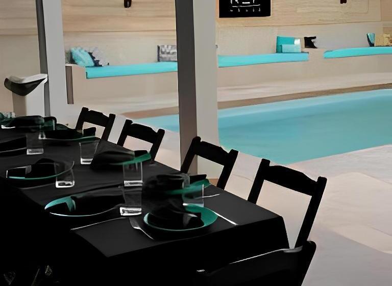 Quarto Quádruplo Deluxe, Ref House Barra Da Tijuca