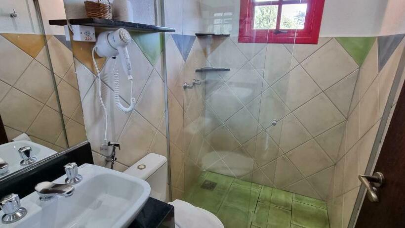 Quarto Familiar Deluxe, Alas De La Sierra