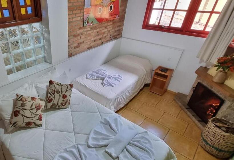 Quarto Familiar Deluxe, Alas De La Sierra