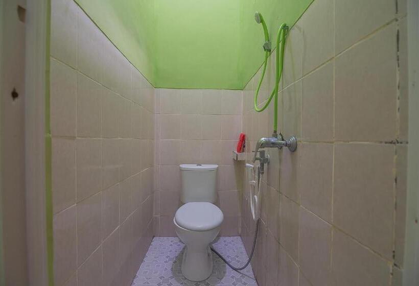 Номер Economy, Reddoorz Near Kampus Ump Purwokerto
