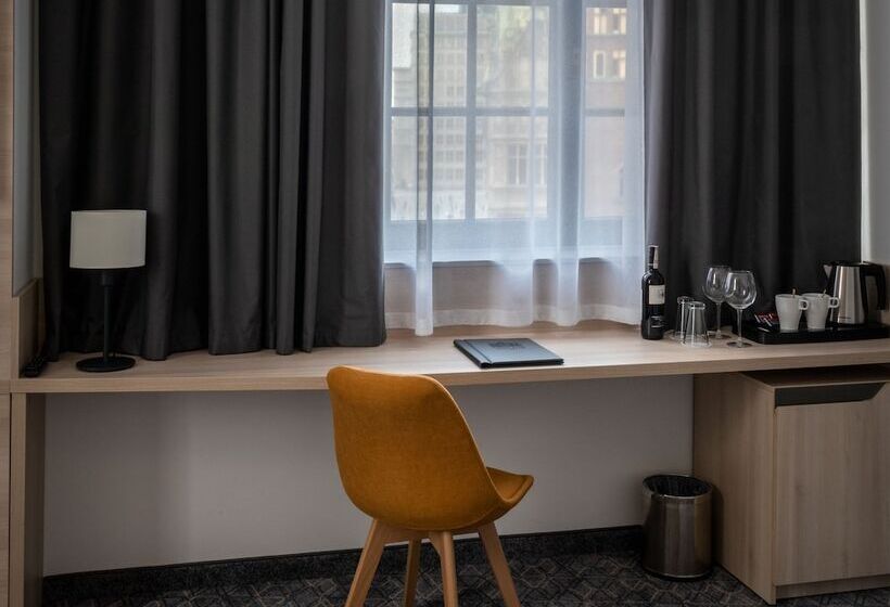 Номер Superior, Korona Gold   Korona Hotel Wrocław