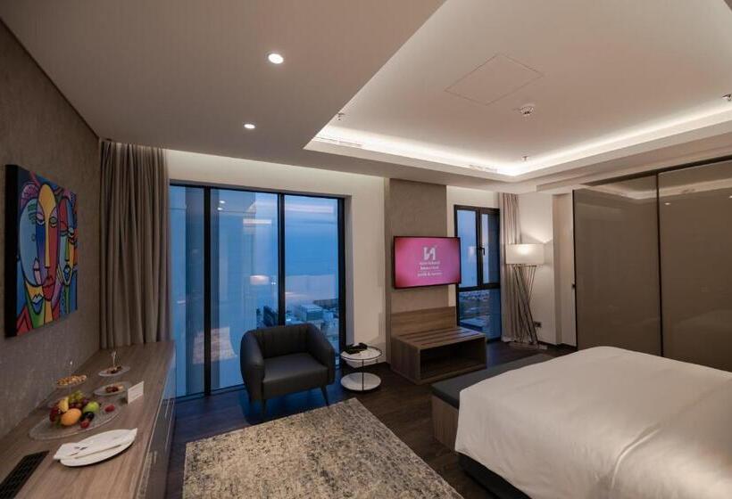 Quarto Superior Cama King, Swissbelboutique Bneid Algar Kuwait