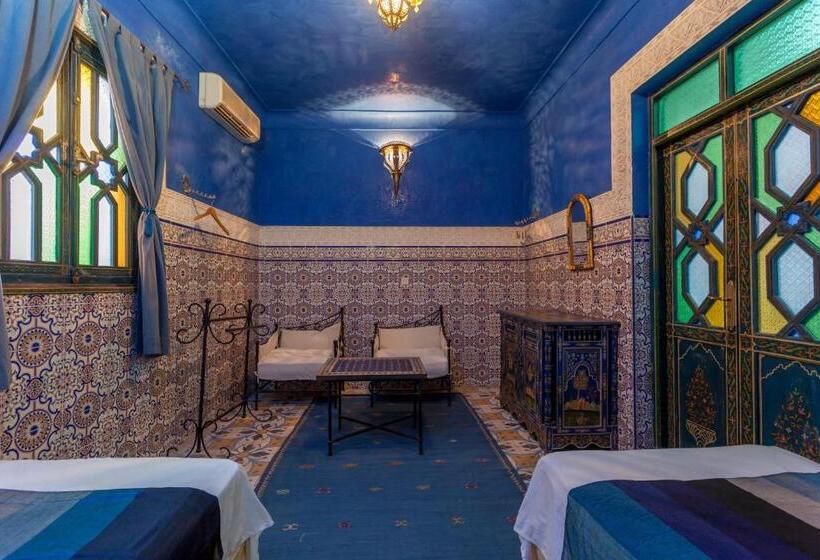 اتاق استاندارد با سرویس بهداشتی مشترک, Riad Tasneem
