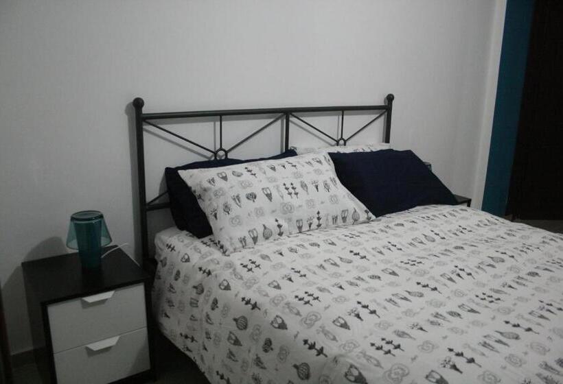 اتاق استاندارد, B&b Santiago