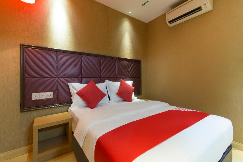 سوئیت پرزیدنت, OYO 763 Tazara Hotel