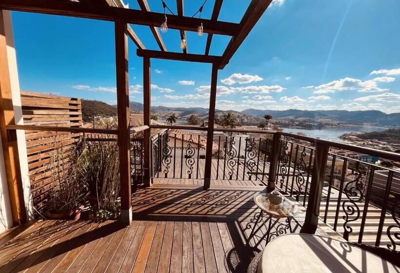 Suite with lake view, Pousada Quintal Da Lua