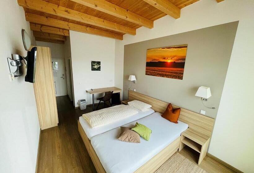 Номер Стандарт Индивидуальный, Fränkischer Hof