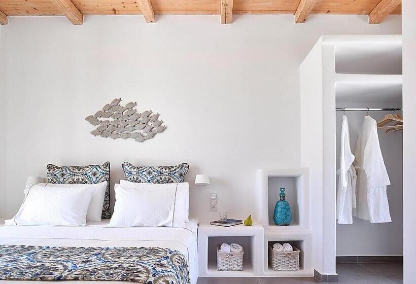 Номер Стандарт Боковой Вид на Море, Lithos Luxury Rooms