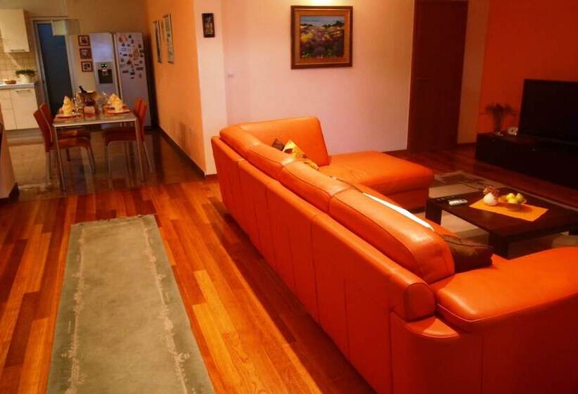 Apartamento Deluxe 2 Quartos, Apartments Dany