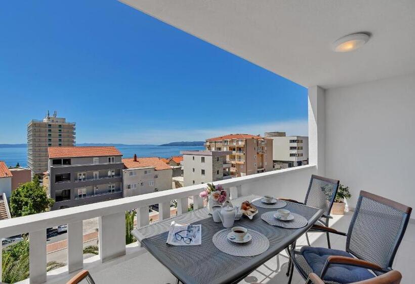 Apartamento 1 Dormitório Vista Mar, Apartments Dany