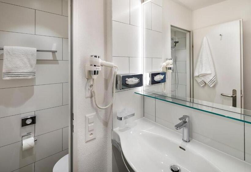 Premium room with terrace, Bellinzona Sud Swiss Quality