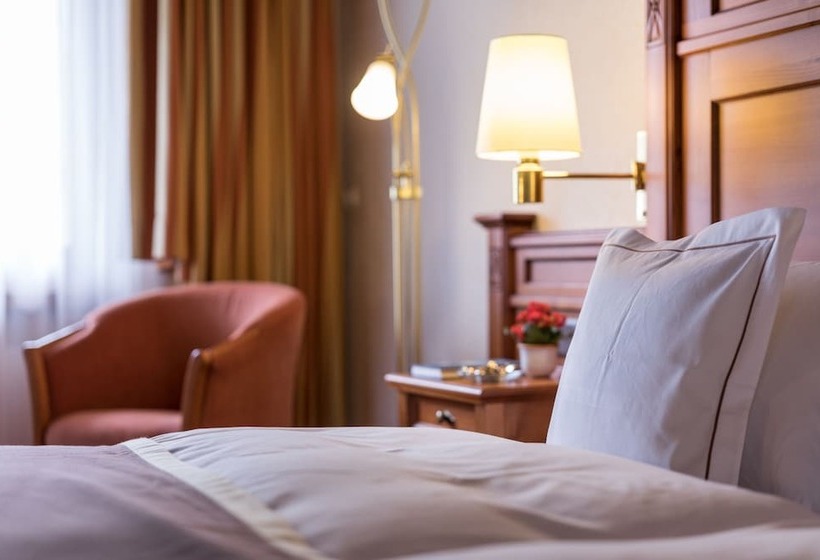 Номер Стандарт, National Zermatt   Matterhorn Views, Sunnegga Gateway & Spa