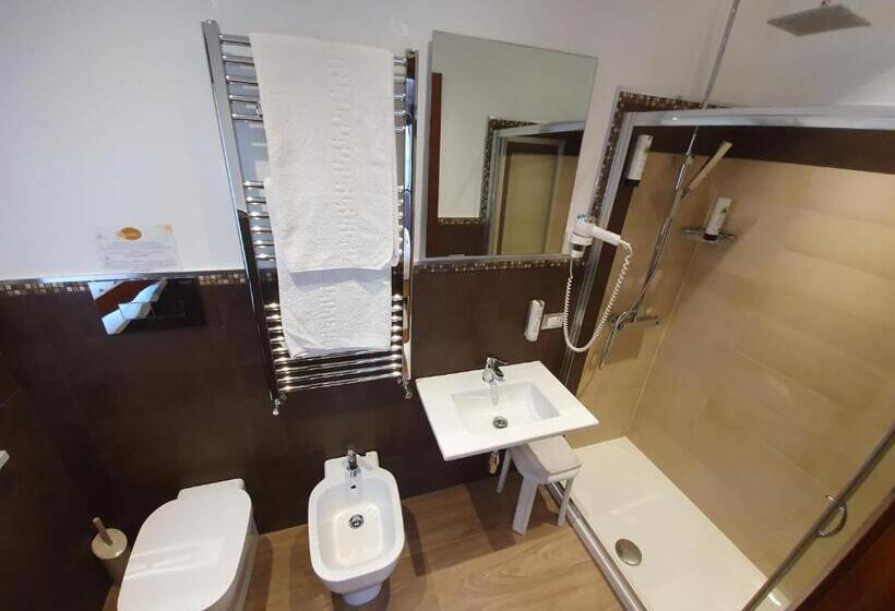 اتاق اکونومی, Resort San Nicola   Restaurant And Wellness Fitness