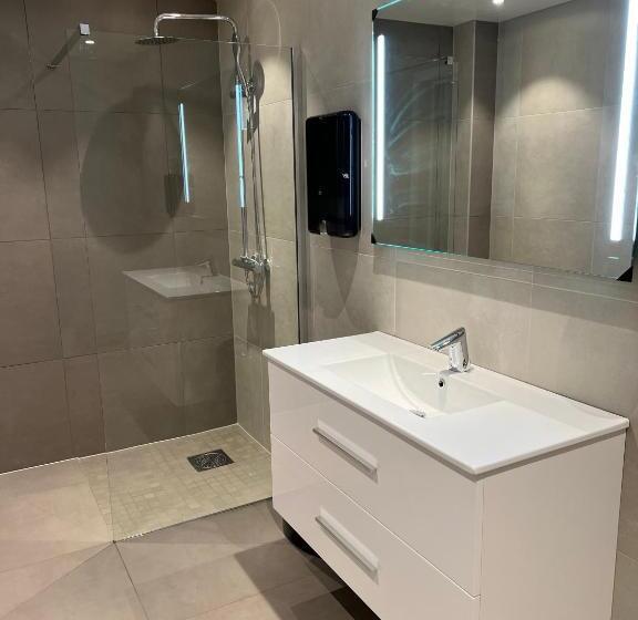 带共用浴室的标准房间, Aktivitetsbyen Gamle Fredrikstad