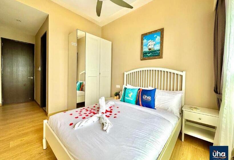 Апартаменты 3 Спальни, Country Garden Danga Bay @ Uha