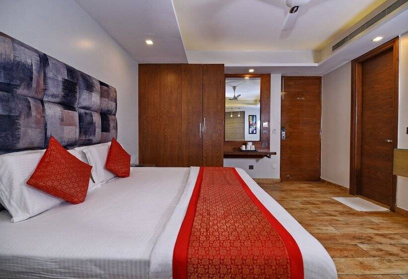 استودیو خانوادگی, Staybook Hotel Nitya Maharani Free Airport Pickup