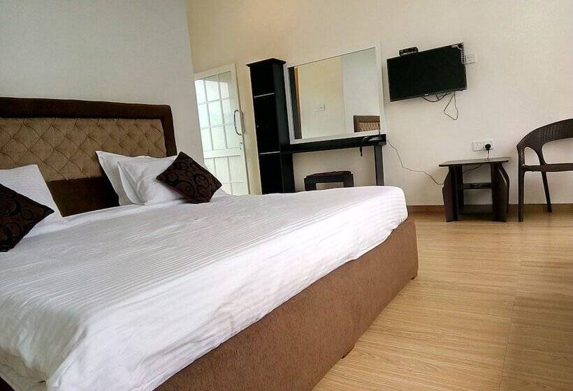 Deluxe Room Mountain View, Hill Cool Hotel & Restaurant