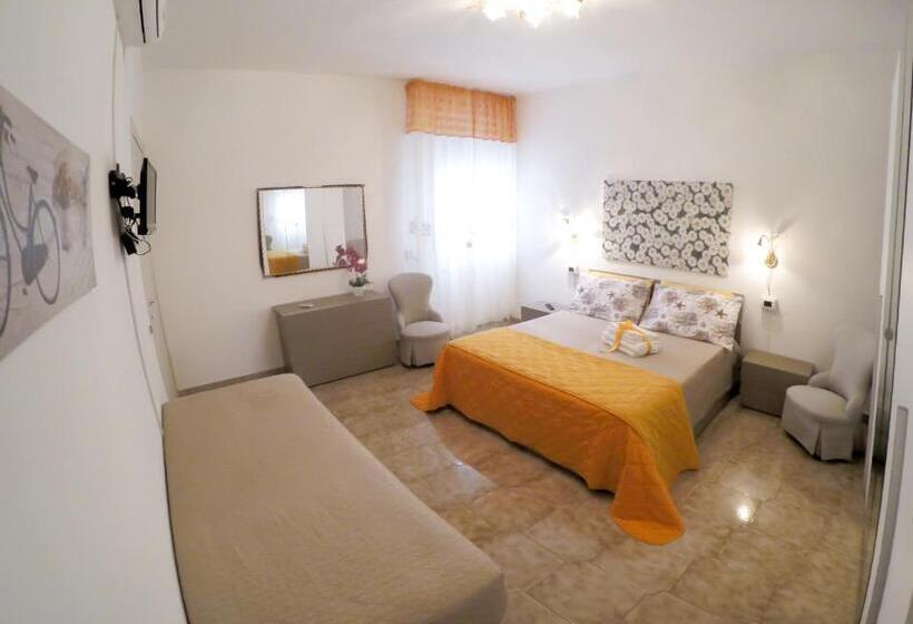 اتاق لوکس, B&b La Strea