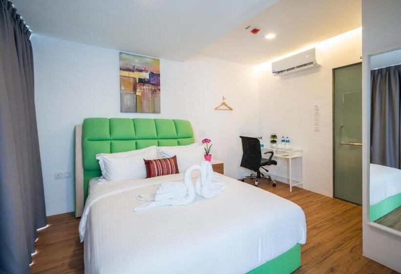 Quarto Estandar, My Sj
